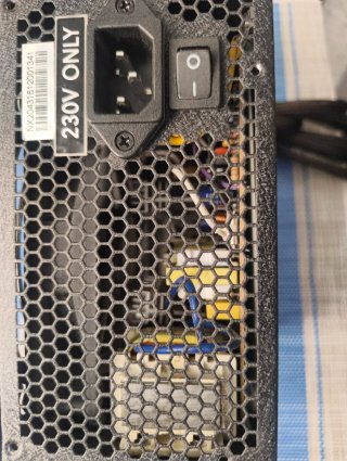 Fuente de Alimentación Urano SX 500W