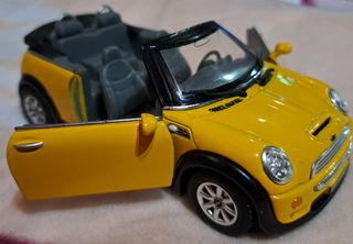 MINI COOPER S ESCALA 1.28 KINSMART