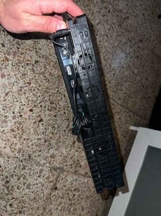 Play station 4 pro 1tb