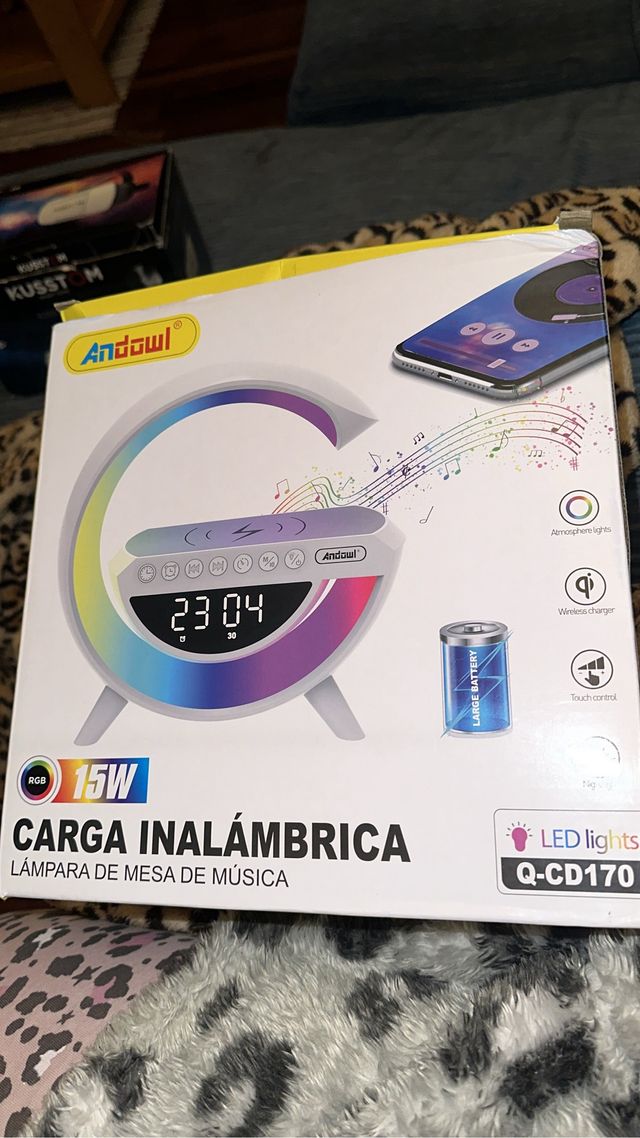 Lampara de mesa con musica