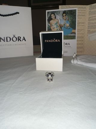 Charm pandora lilo y stitch