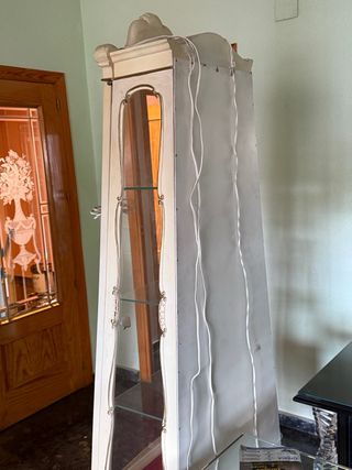 Vitrina expositor Luis XVI