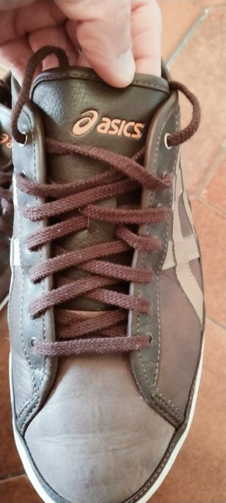 Zapatillas Asics talla 42 