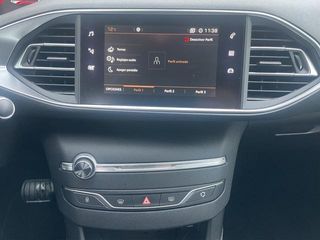 Peugeot 308 SW PureTech 130 SANDS Allure EAT8 96 kW (130 CV)