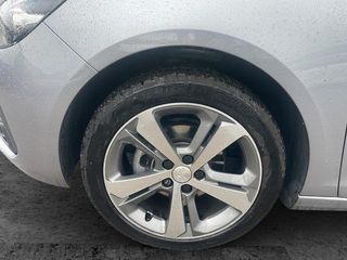 Peugeot 308 SW PureTech 130 SANDS Allure EAT8 96 kW (130 CV)