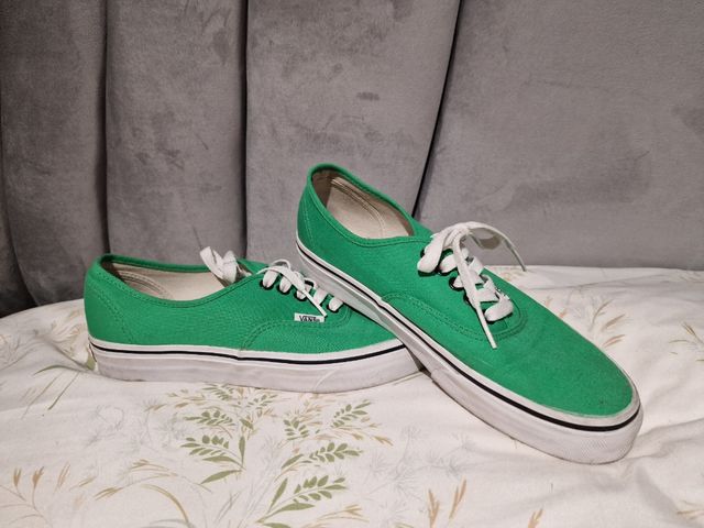 Vans verdes