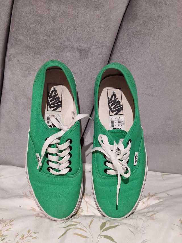 Vans verdes