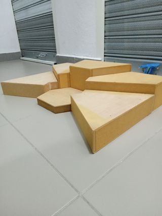 Plataformas expositoras madera