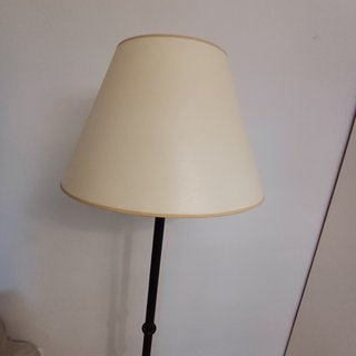 Lampara de pie