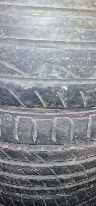 Llantas Momo 17 pulgadas y cubiertas