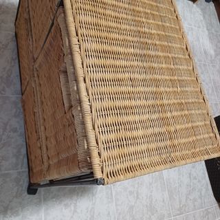Mueble cajonera trenzado y forja