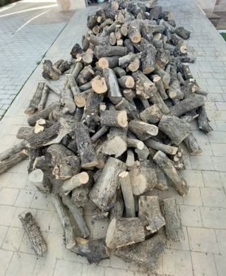 Se vende leña de olivo seca