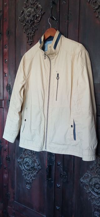 CAZADORA SPORT REVER MILE BEIGE HOMBRE