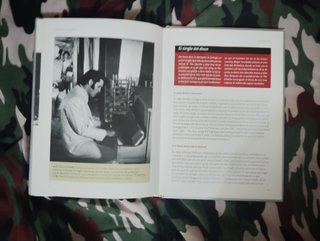 Libro y CD de elvi presley