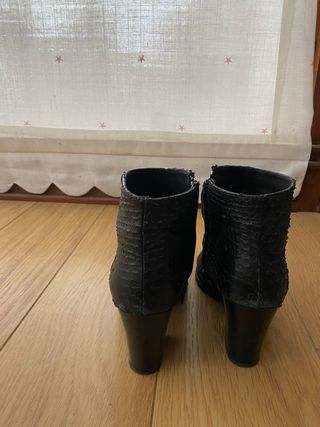 Botines negro mujer piel serpiente Élysèss