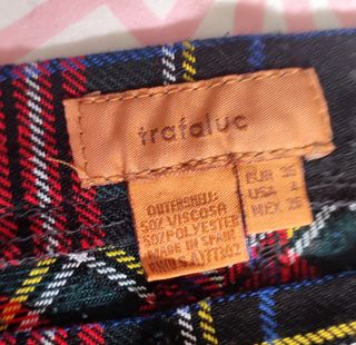 Falda estampado rombos. Zara.