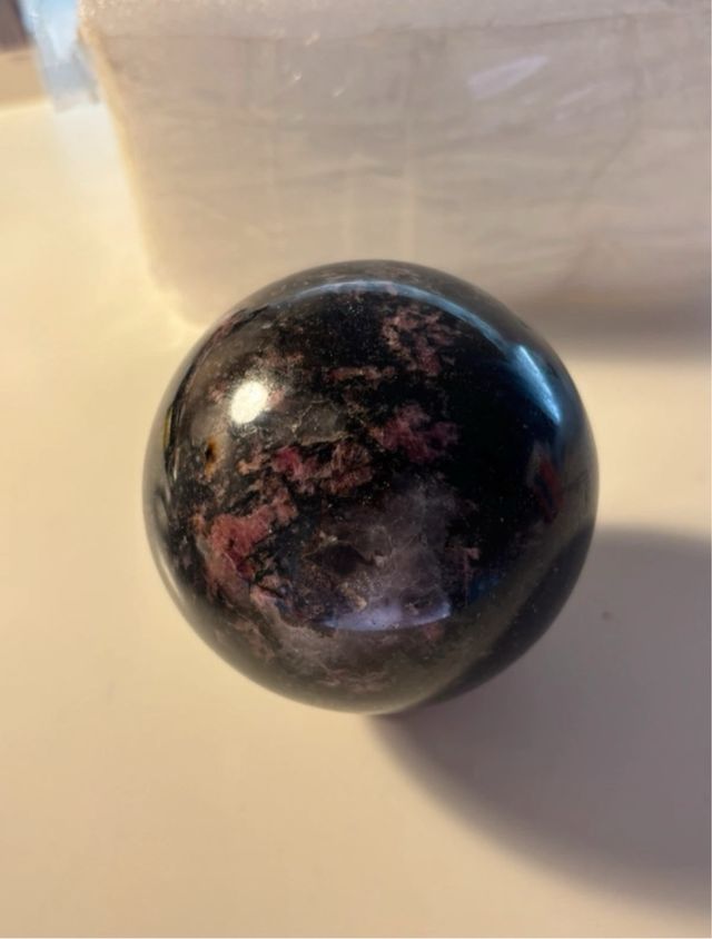Esfera Rodonita mineral