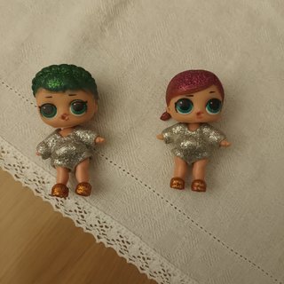 2 muñecas Lol