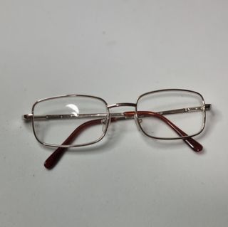 Montura de gafas doradas