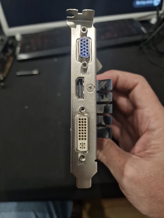 Tarjeta de Video NVidia Geforce GT 625