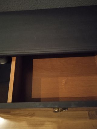 Mueble salón negro mate.