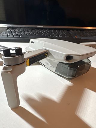 Dron Dji Mini 2
