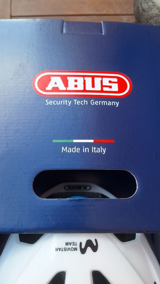 Casco bicicleta,puesto 2 veces