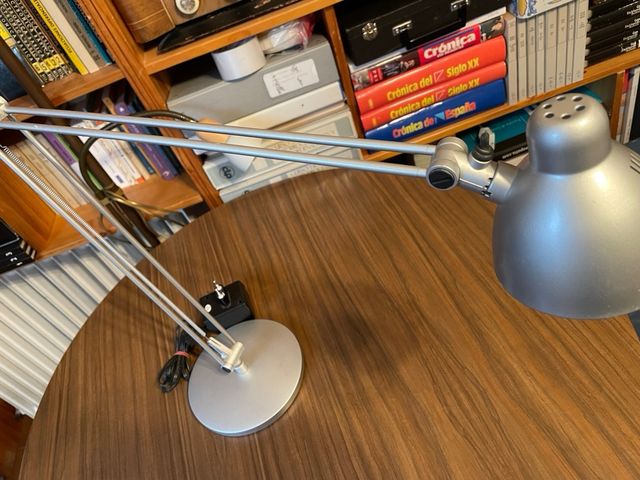 Lampada da tavolo flexo led