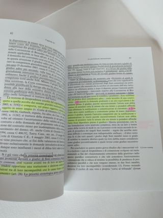 Libro universitario 