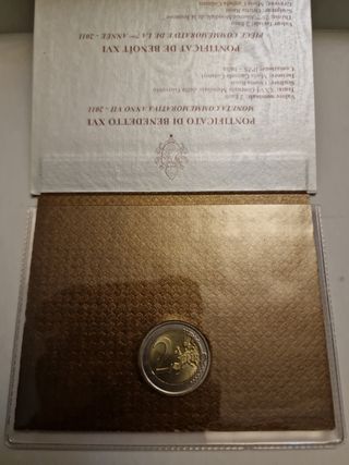 Moneta commemorativa 2 E. VATICANO 2011.