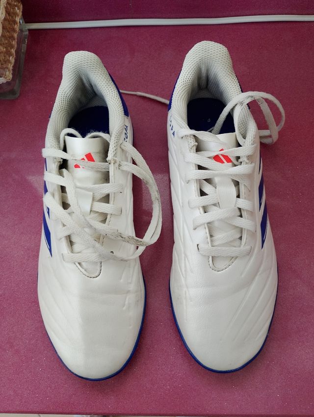 Zapatos de futbol