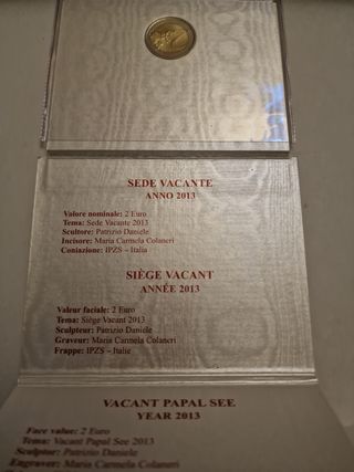Moneta commemorativa 2 E. VATICANO 2013.