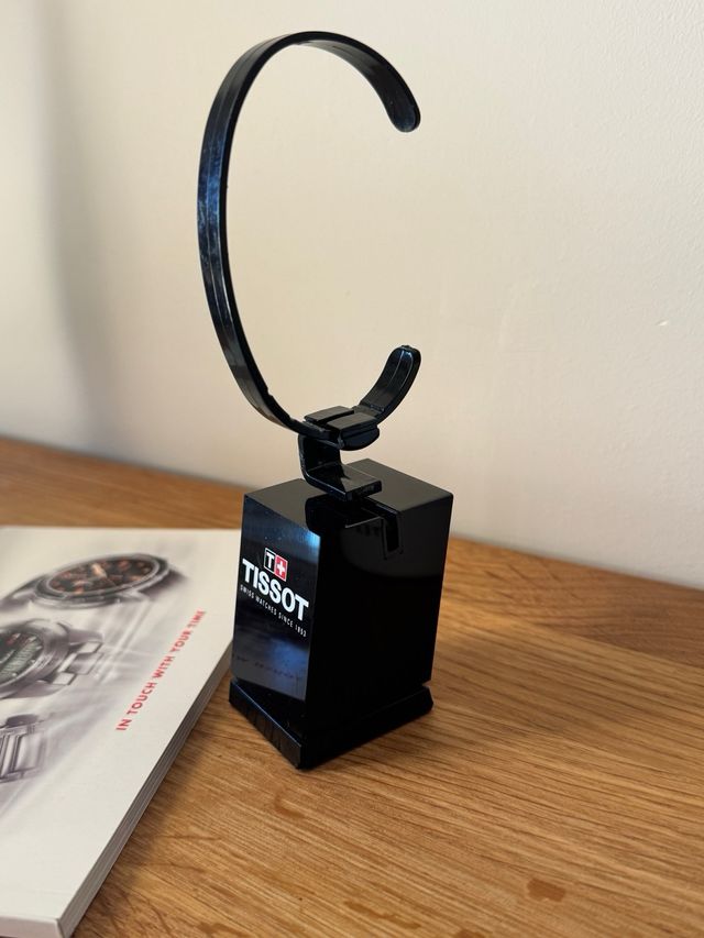 Soporte reloj Tissot + dos libros