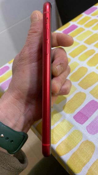 Iphone 11 Red Product 64Gb