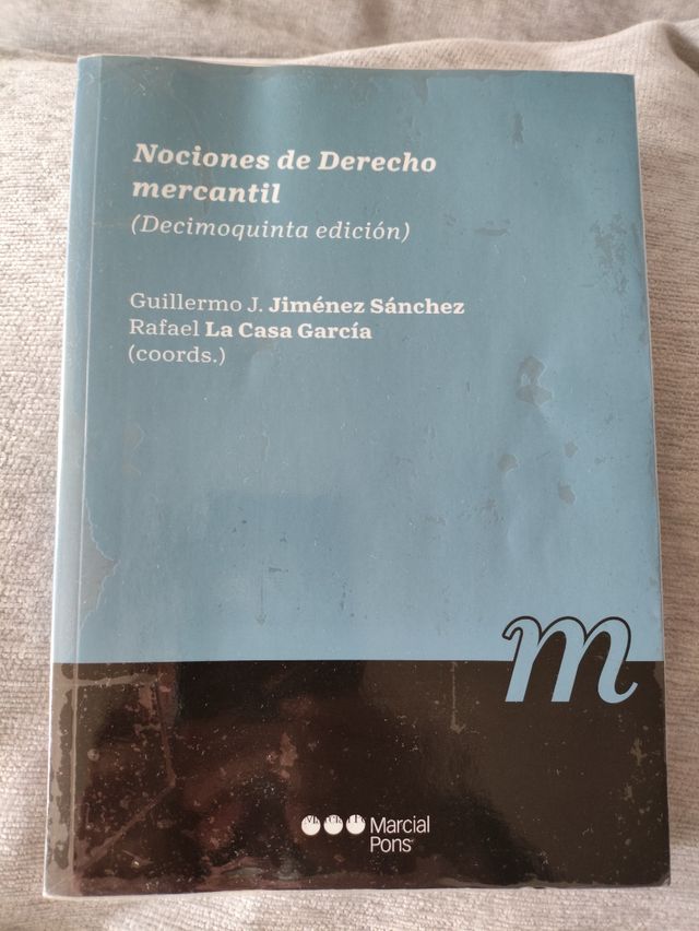 Nociones de derecho mercantil: 15ª ed.