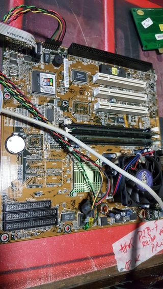 Placa base P5S-vm