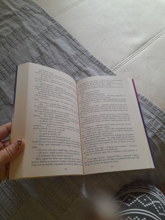 Después de diciembre (edición revisada por la autora) (Meses a tu lado 2)