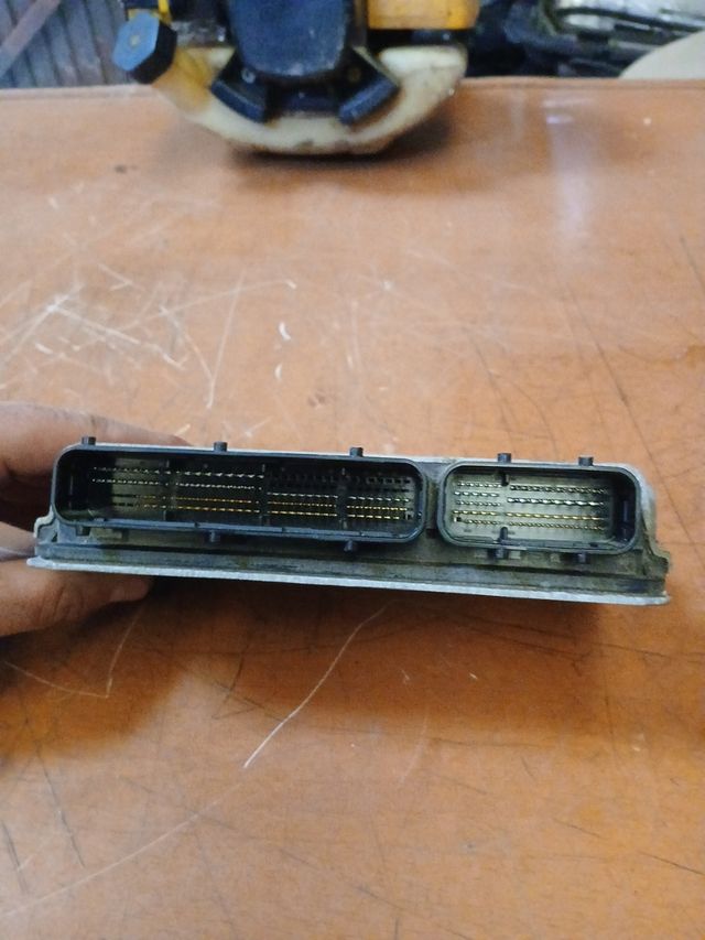 Centralita toyota auris