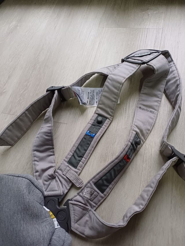 Porta-bebé babybjorn