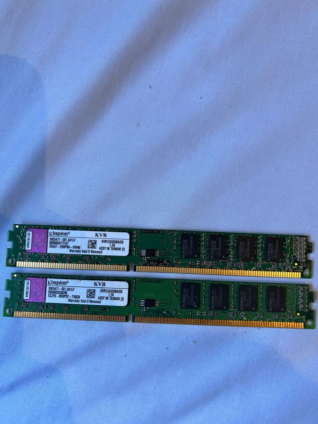 5 Tarjetas de memoria RAM Kingston DDR3 2GB