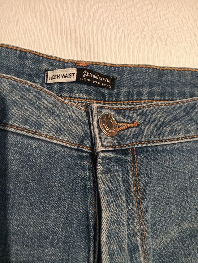 Pantalones Stradivarius 44