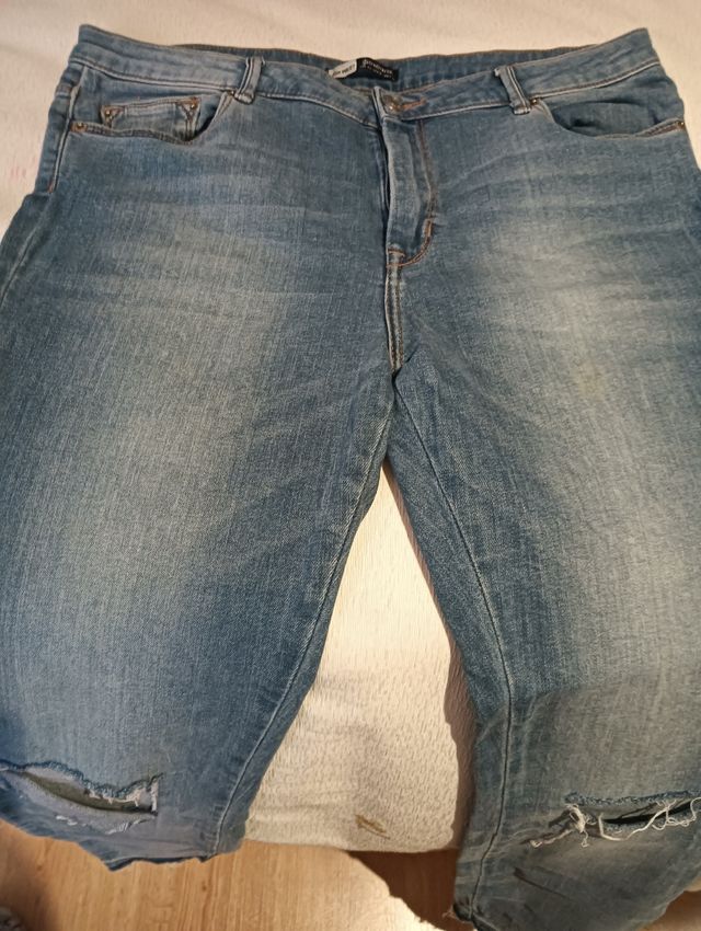 Pantalones Stradivarius 44