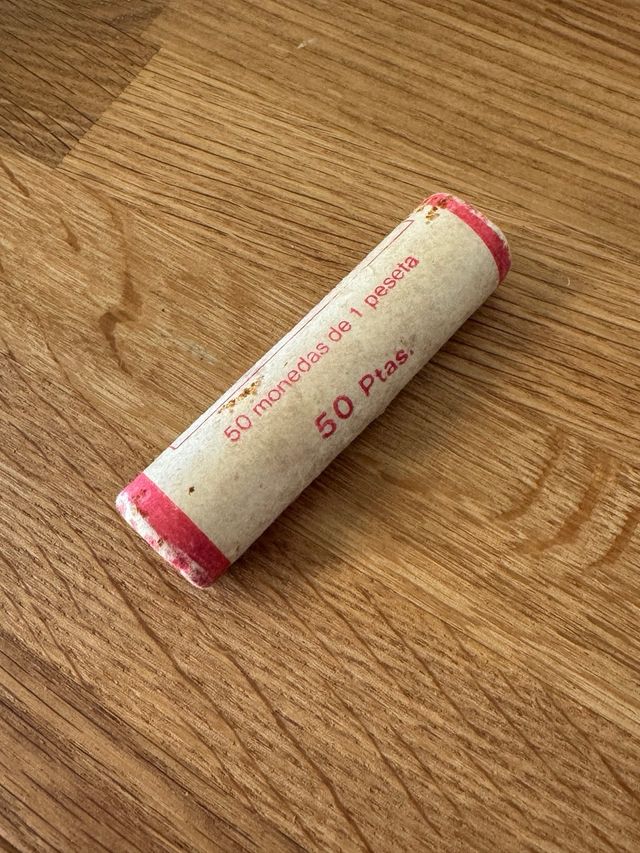 Cartucho de 50 monedas de 1 peseta