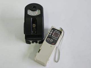 Tracciatore laser linee e punti UBEX XB 590 K