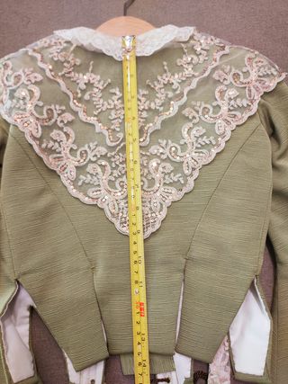 Traje de Valenciana. Talla 8 años.