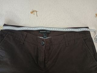 Pantalones chinos Mango talla 40