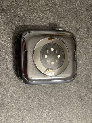 Apple watch serie 6 space gray aluminium case 44m
