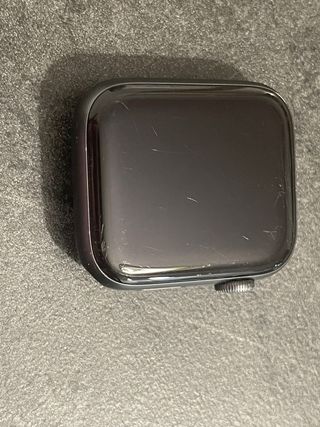 Apple watch serie 6 space gray aluminium case 44m
