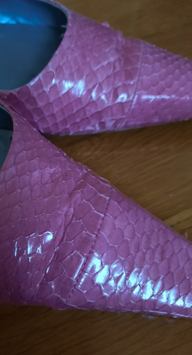 Salon abierto punta. Labrado t 38