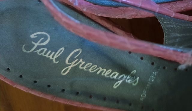 Salon abierto punta. Labrado t 38